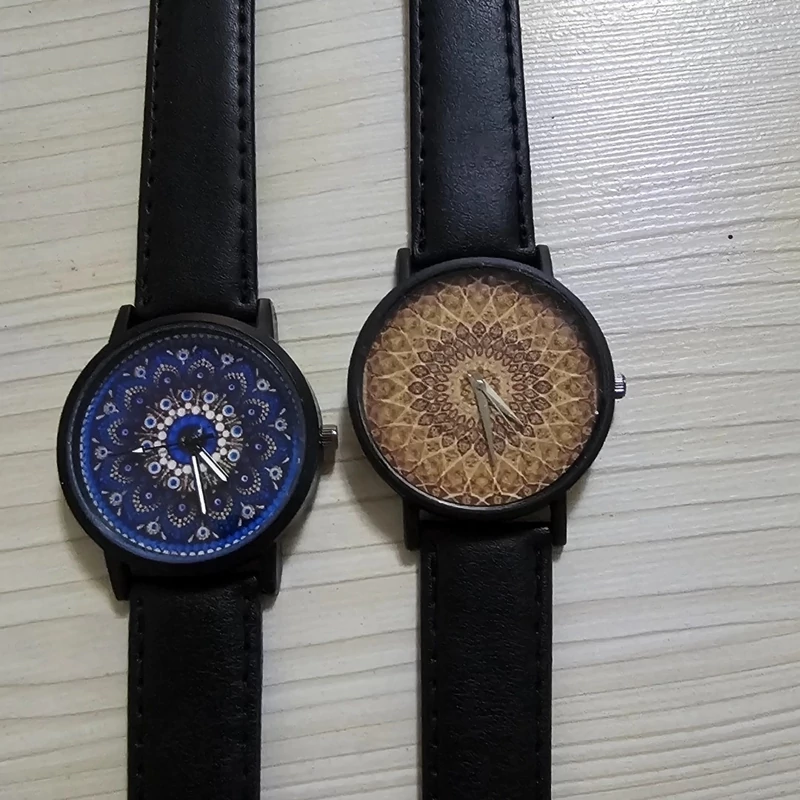 ساعت طرح سنتی